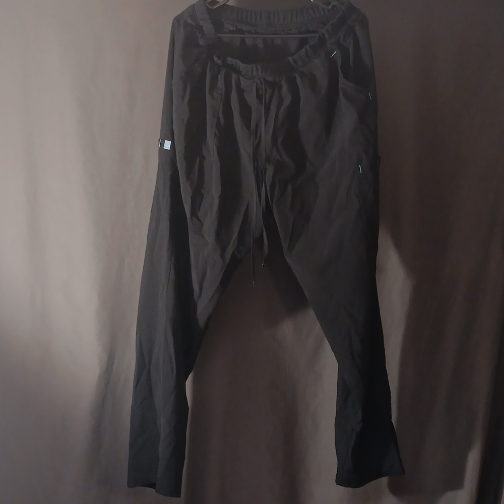 Scrub pants